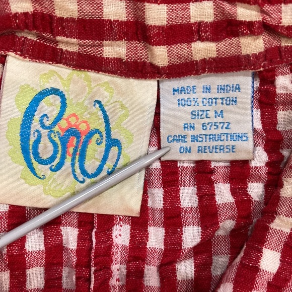 Punch Red/White Checkered “Gingham” Sleeveless Shirt with snap front collar Nice - Picture 2 of 4